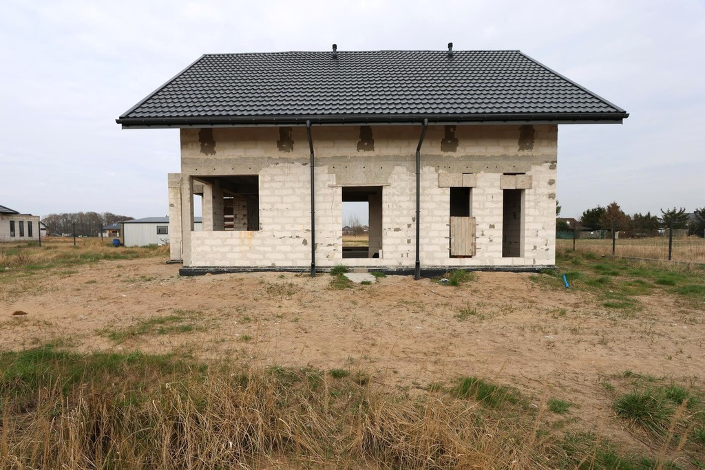 Dom Sprzedaż Lubczyna