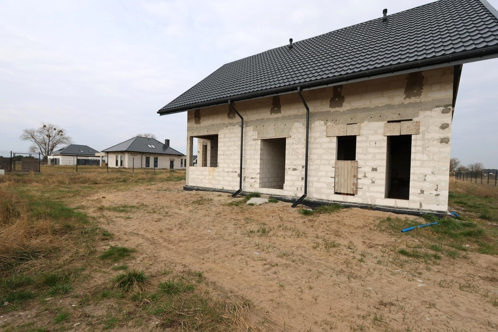 Dom Sprzedaż Lubczyna